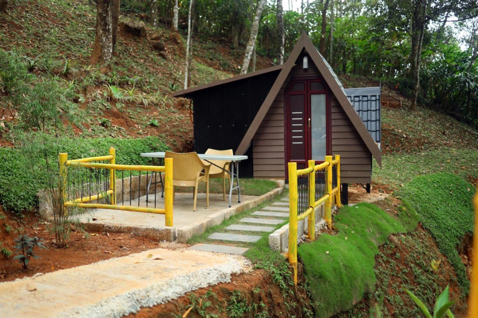 Garden Of Eden-Thottam Munnar-Hiking And Camping Anachal 外观 照片